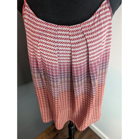Cabi Pleated Red Purple White Houndstooth Camisole Style #555 - Medium - Picture 2 of 8